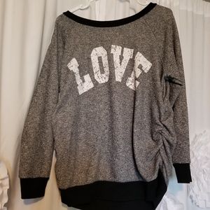 Long sleeve pullover